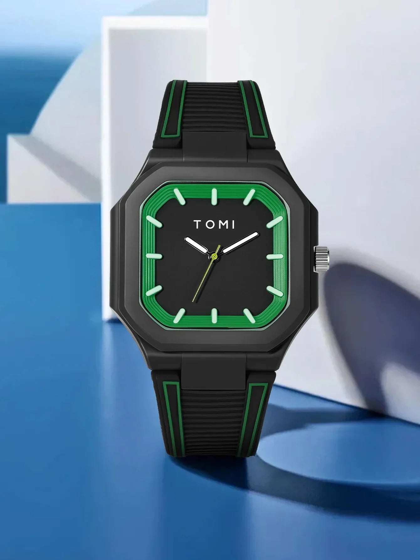TOMI T023 Fortress Bold